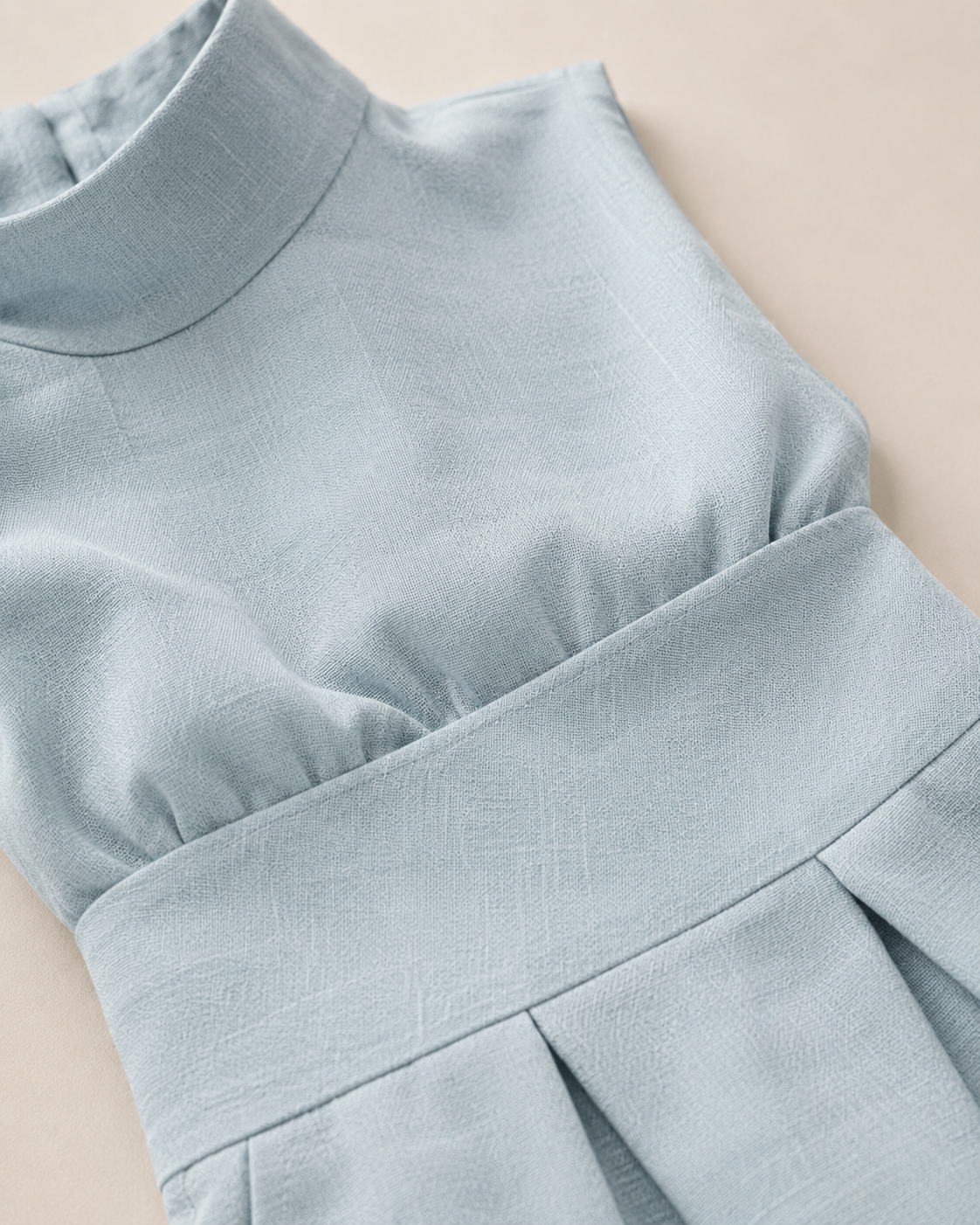 Sculpted Linen Co-ord Set with High-Neck Top and Wide-Leg Trousers