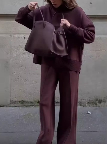 Contour High-Neck Knit Detail Set